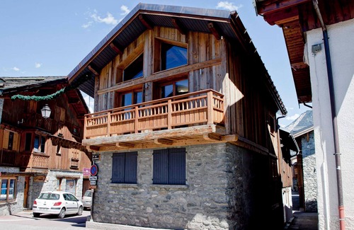 Le Praz Chalet De Esquí | Casa de pueblo renovada en el corazón de Le Praz, a 150m de las pistas