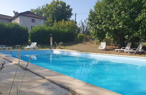 Tournon-d'Agenais Cabaña | Repaire Familial Nature, Piscine, spa ~tournonzen