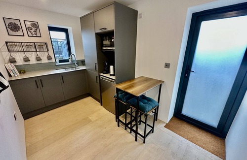 Newton Ferrers Apartamento | Reservoir Annexe-Apartamento-Baño privado con ducha