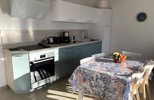 Quiberon Apartamento | Residence 350 meters from the main beach chez lena