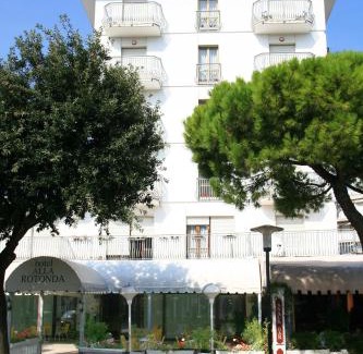 Faro Apartamento | Residence Alla Rotonda
