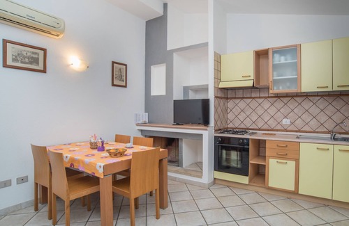 Sant'Elmo Casa | Residence Delphino (REI255) by Interhome