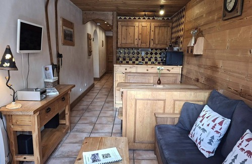 Champagny-en-Vanoise Apartamento | Les Edelweiss - 4 Personas 3 Habitaciones