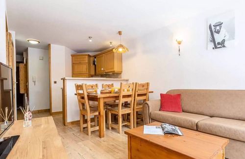 Pralognan-la-Vanoise Apartamento | Residencia Les Jardins de la Vanoise - Apartamento de tres habitaciones para 6 personas