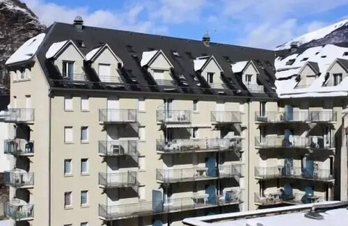 Bagneres-de-Luchon Apartamento | Residence Hotel De France - Studio Cabin 4 Pers. 4 beds LUCHON BAGNES