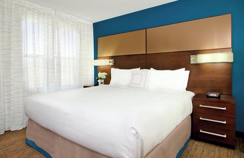 Southwest Colorado Springs Hotel | Residence Inn by Marriott Colorado Springs South