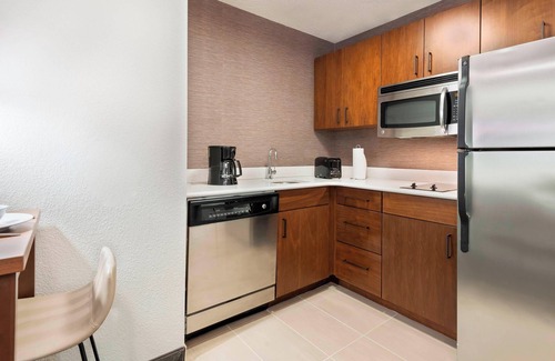 Bayou Oaks Hotel | Residence Inn by Marriott Sarasota Bradenton