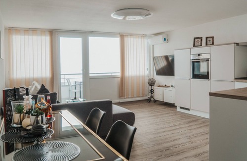 Markdorf Apartamento | Apartamento con vistas al lago y a la montaña