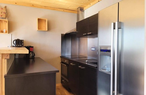 Pra Loup Apartamento | Residence Lou Rouchas - Fully renovated 3P apartment at the entrance of Pra Loup station, shuttle next to the residence