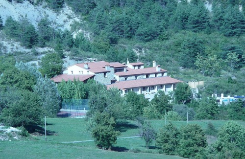 Val-de-Chalvagne Condominio | Alquiler Morada (antiguo granero) con piscina y pista