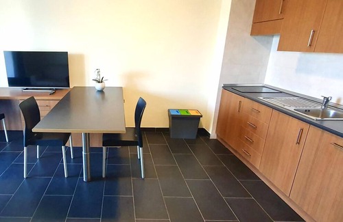 Pomezia Apartamento | Residence Roman