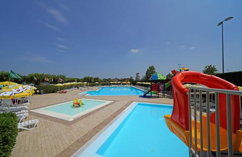 San Benedetto di Lugana Complejo | Residence Villaggio Tiglio