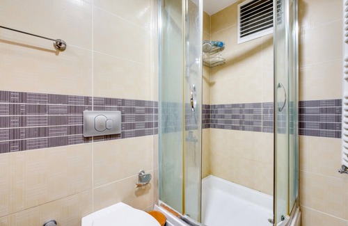 Basaksehir Apartamento | Residence with City View Near Mall of Istanbul