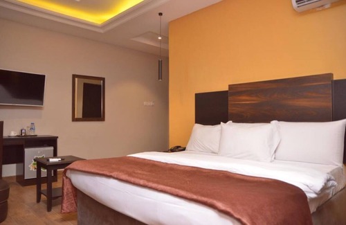 Ofin Hotel | Residency Hotel Lekki Lagos