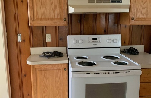 Norfolk Casa | Residential Bungalow (2-Bedroom Home) - Pets Allowed by RedAwning