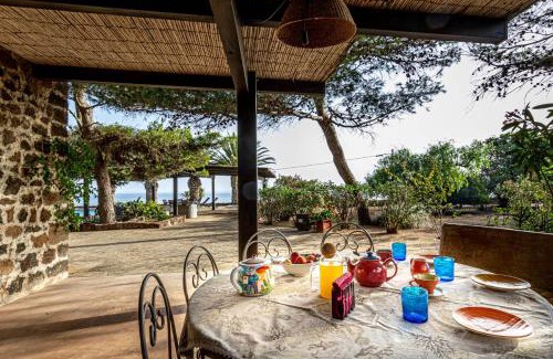 Pantelleria Cama Y Desayuno | Residenza Khaddiuggia