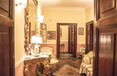 Monti Casa | Residenza Maritti Classic Rooms