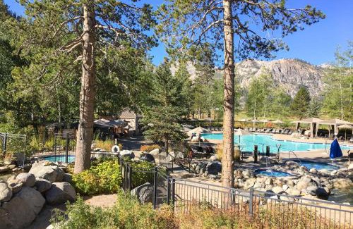 Olympic Valley Apartamento | Resort at Squaw Creek's 806 & 808