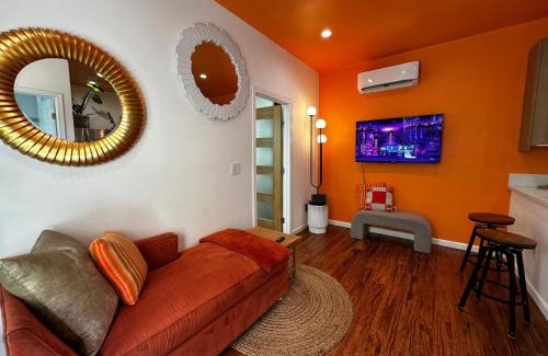 Angelino Heights Villa | Resort Getaway in Private Garden Terrace Villa w Luxury Amenities