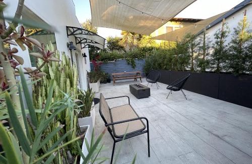 Angelino Heights Villa | Resort Getaway in Private Garden Terrace Villa w Luxury Amenities