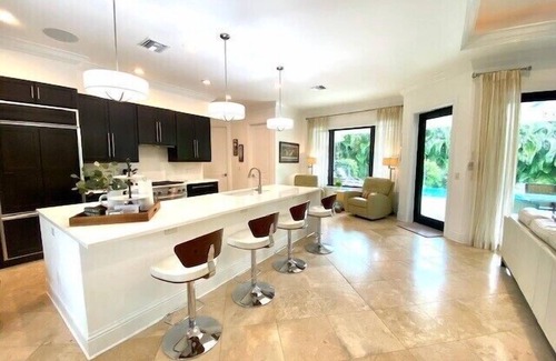 Royal Harbor Casa | Complejo de estilo de vida - a pie de la 5ª Avenida