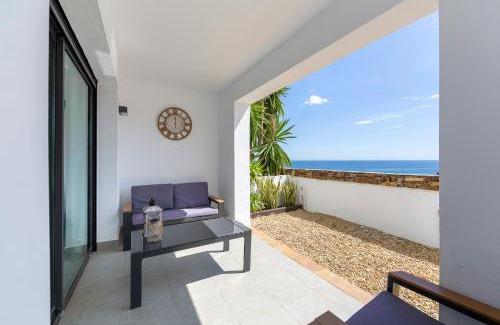 Playa Macenas Apartamento | Resort Macenas #Vistas al mar #Largas estancias #Cuna