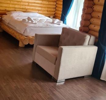Korce Complejo | Resort Mezini