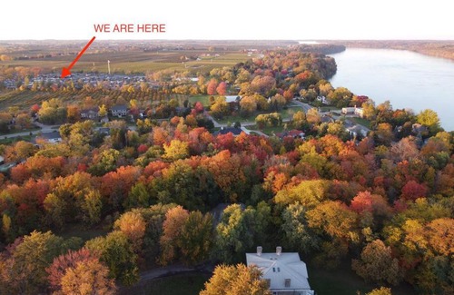 Niagara-on-the-Lake Casa | Resort near wineries, river, trails! Large Pool!