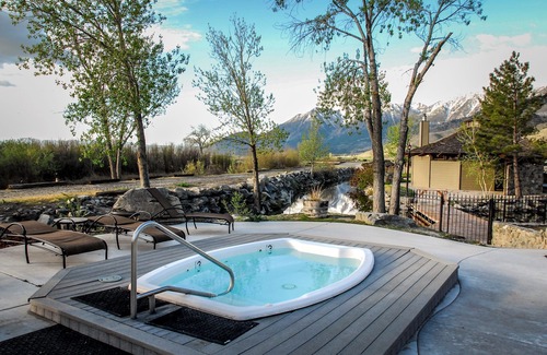 Genoa Villa | A solo 30 minutos del lago Tahoe | Aguas termales al aire libre con impresionantes vistas a la montaña