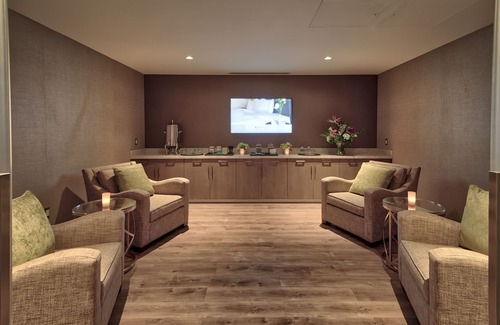 Monticello Hotel | Resorts World Catskills Casino