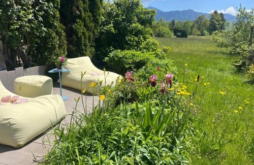 Siegsdorf Apartamento | REST - Ferienwohnung "Sonnenblume" mit schönem Bergpanorama - ab Mai Chiemgaukarte NEU!