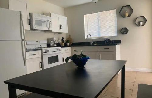 Downtown Las Vegas Apartamento | Rest in Vegas