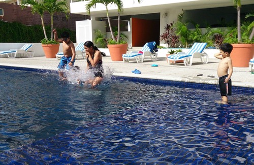 Club Deportivo Apartamento | Descanse con estilo y confort, Al lado de todo! Su casa de playa en Acapulco!