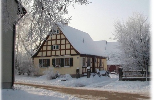 Neusitz Apartamento | Casa de campo restaurada en el centro de Schweinsdorf