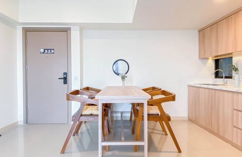 Cikarang Apartamento | Restful 3Br At Meikarta Apartment