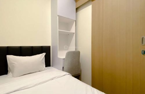 East Jakarta Apartamento | Restful and Modern Look 2BR at Meikarta Apartment By Travelio