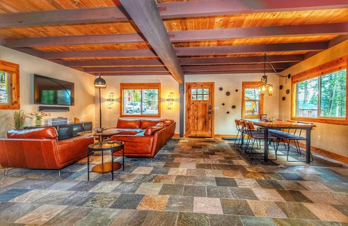Ridgewood Cabina | Restful North Ridge | 5 Minutes Walk to Shoreline