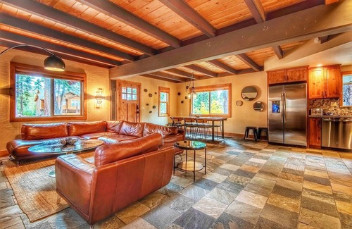 Ridgewood Cabina | Restful North Ridge | 5 Minutes Walk to Shoreline