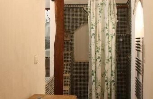 Muro Otro | Molino del siglo XVIII restaurado con madera y campo contiguo, a 7 km del mar.