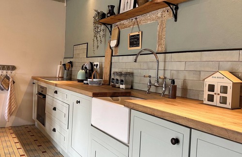 Margueron Otro | Restored Farmhouse that sleeps 16 people with large pool, or ideal for Christmas
