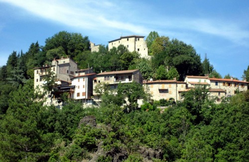 Caprese Michelangelo Villa | CASA DE PUEBLO DE PIEDRA RESTAURADA CON PISCINA PRIVADA