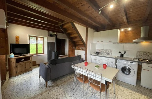 Chatel-Montagne Casa | Retraite Naturelle à Châtel-Montagne avec Vue Imprenable - FR-1-489-447
