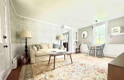 Wiscasset Casa | Retreat at Sea Cloud Cottage in Historic Wiscasset