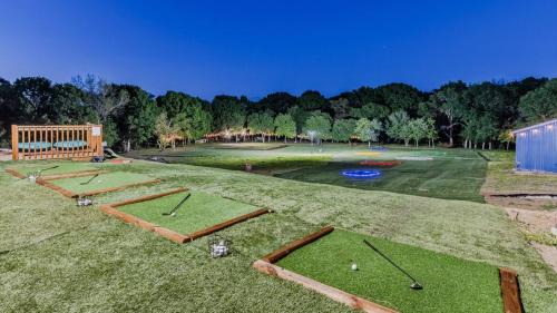Irene Casa | Retreat Blooming Grove A Retreat Dfw Experience