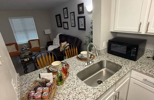 Pleasant Valley Apartamento | Retreat – Near UT, Downtown & Lady Bird