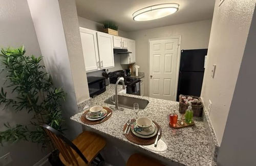 Pleasant Valley Apartamento | Retreat – Near UT, Downtown & Lady Bird