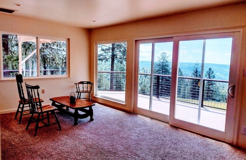 Volcano Casa | Vista impresionante con comodidad moderna cerca de Kirkwood ski, bodegas, país de oro