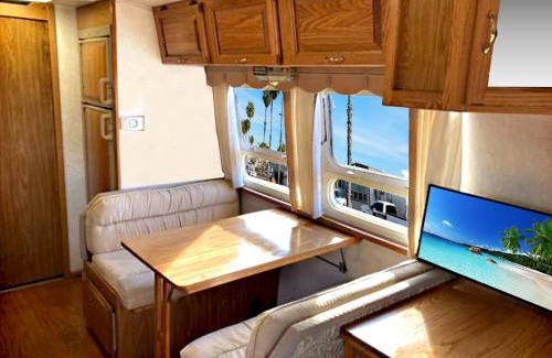 South Oceanside Complejo | Retro Star-Wagon Resort, Ocean Front