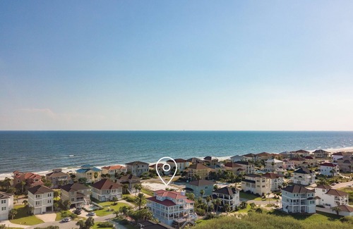 Gulf Shores Casa | Reunion Beach House en Laguna Key - Hermosa casa de 6 habitaciones, capacidad para 23 personas.