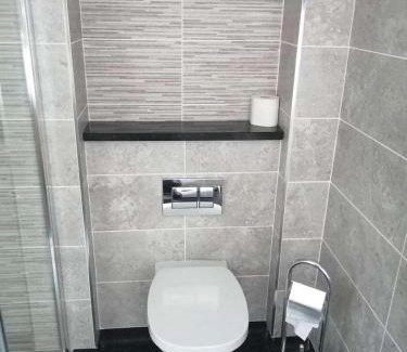 Donegal Casa | Reveller Bar Lodgings